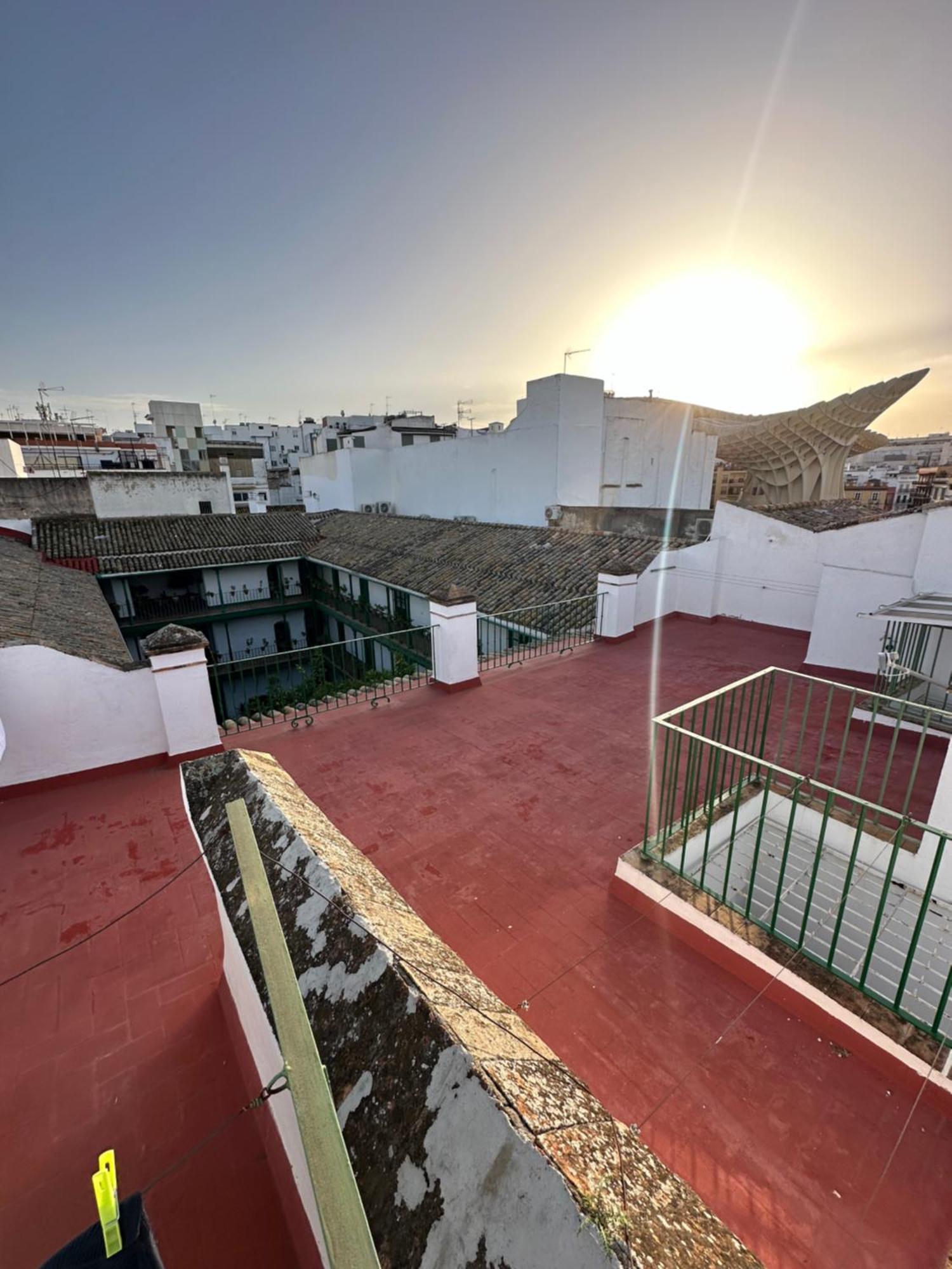 Casa Duque Compartida Familiar 2- Habitacion Bano Propio Sevilla Exterior foto